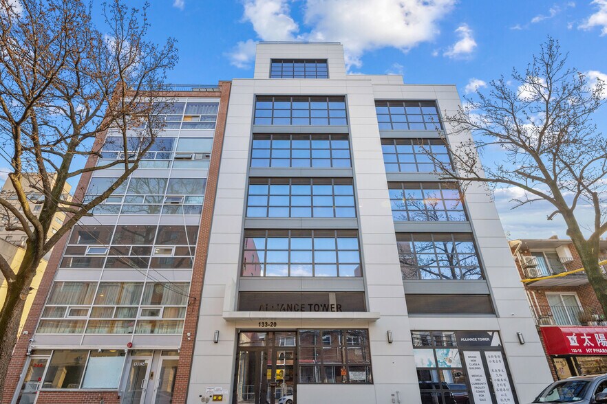 More Photos Of 13320 41st Rd, Flushing Medical For Sale