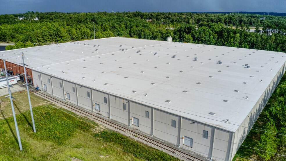 More Photos Of 2044 Forward Augusta Dr, Augusta Warehouse For Sale