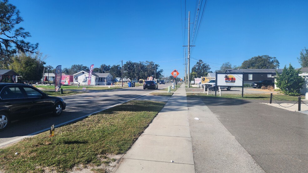 More Photos Of 201 W Shell Point Rd, Ruskin Office For Sale