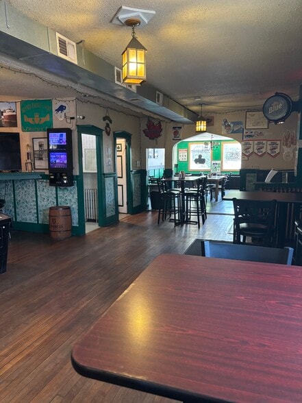 More Photos Of 222 Katherine St, Buffalo Restaurant For Sale