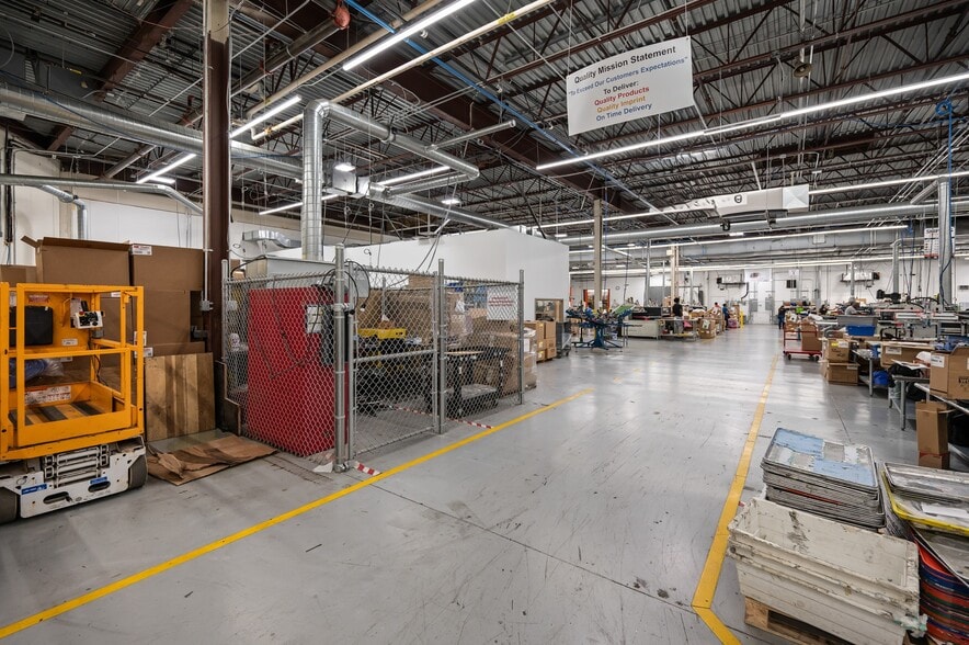 More Photos Of 380 Horace St, Bridgeport Manufacturing For Lease