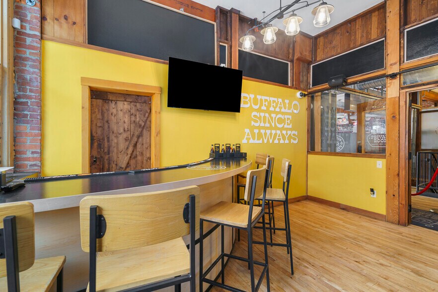 More Photos Of 346 Connecticut St, Buffalo Apartments For Lease