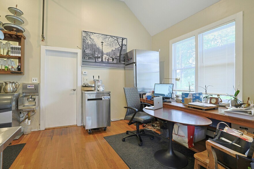 More Photos Of 2 Union St, Sparkill Storefront For Sale