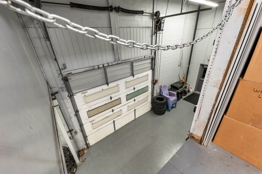 More Photos Of 48 Powers St, Milford Warehouse For Sale