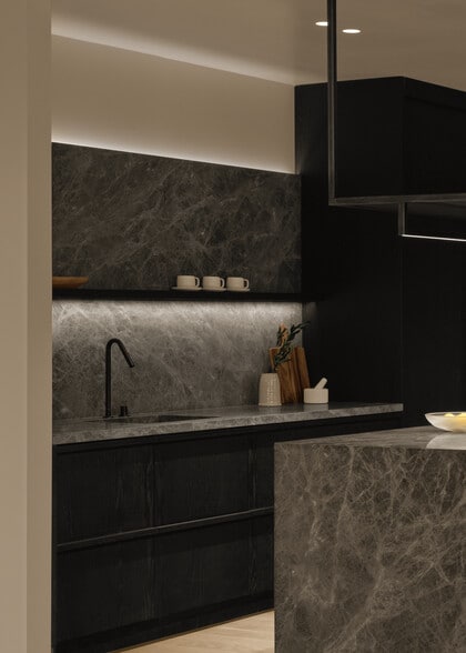 More Photos Of 622 Rue Saint-Jacques, Montréal Apartments For Sale
