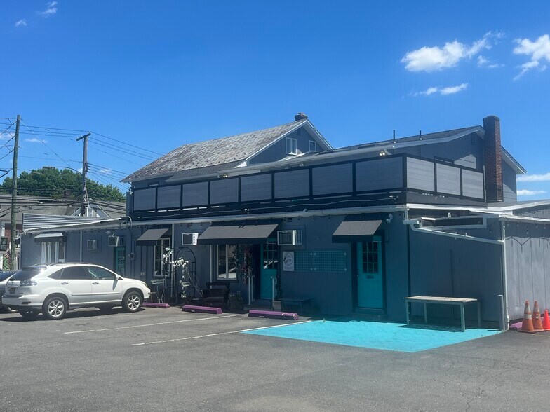 More Photos Of 84 N Main St, Milltown Storefront Retail Office For Lease