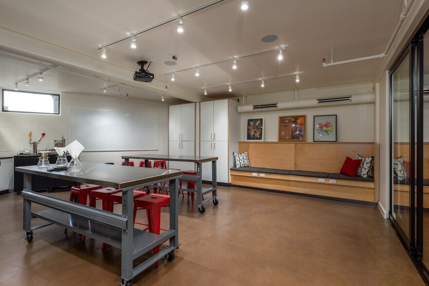 More Photos Of 275 Greenfield Ave, San Anselmo Office For Lease