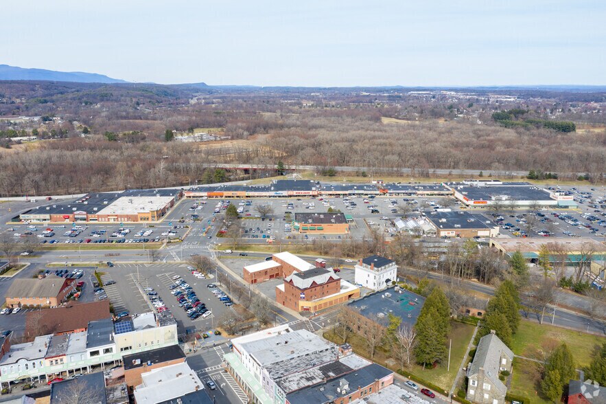 More Photos Of 100-350 Plaza Rd, Kingston Unknown For Sale