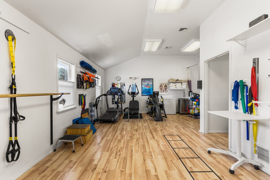 More Photos Of 2417 Bridge Ave, Point Pleasant Office For Sale
