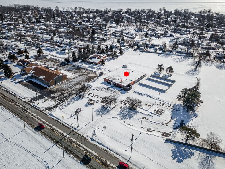 More Photos Of 2400 N Dixie Hwy, Monroe Serviced Offices For Sale