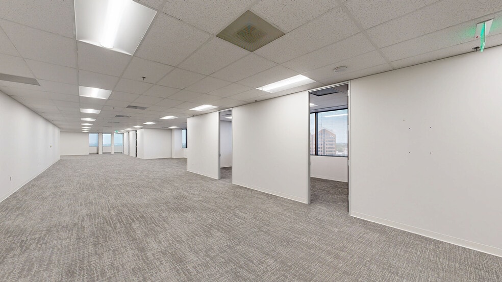 Photo of 10th Floor Ste 1000 | 1025