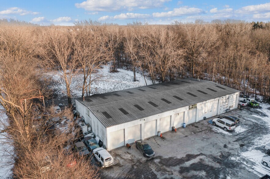 More Photos Of 3645 Union Ave, Steger Warehouse For Sale