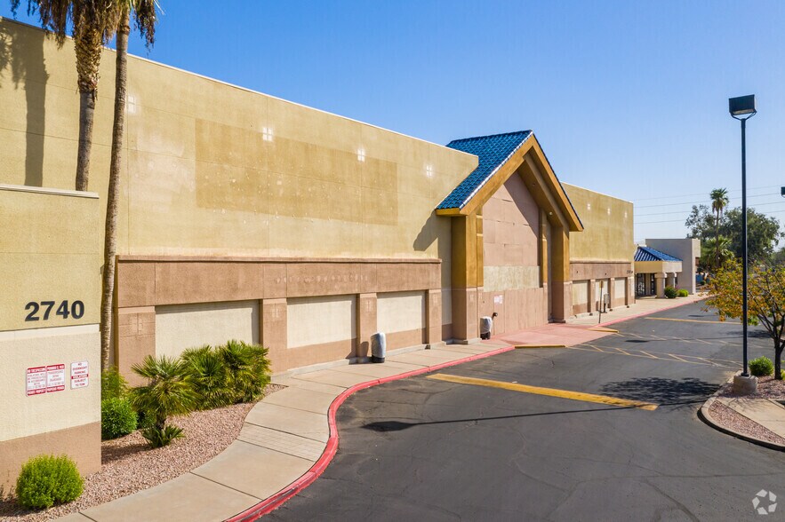 More Photos Of 2650-2702 E University Dr, Mesa Storefront For Lease