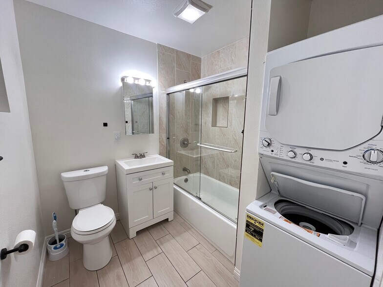 More Photos Of 10802 Palma Vista Ave, Garden Grove Apartments For Sale