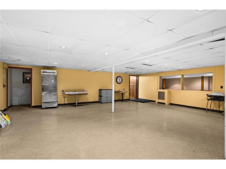 More Photos Of 4654 County Highway 61 hwy, Moose Lake Specialty For Sale