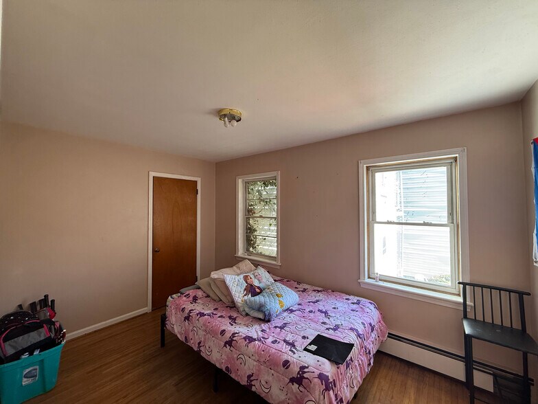 More Photos Of 1717 W Market St, Pottsville Apartments For Sale