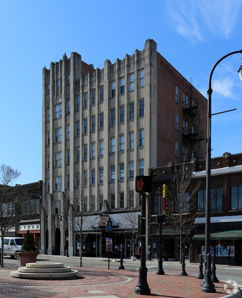 More Photos Of 331-335 W Main St, Durham Office For Lease