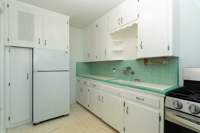 More Photos Of 5050-5070 Marlborough Dr, San Diego Apartments For Sale
