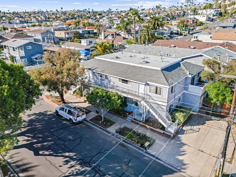 More Photos Of 33972 Alcazar Dr, Dana Point Apartments For Sale