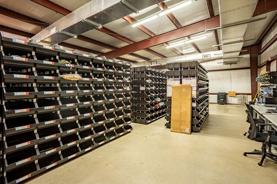 More Photos Of 16920 Mathis Church Rd, Houston Flex For Sale