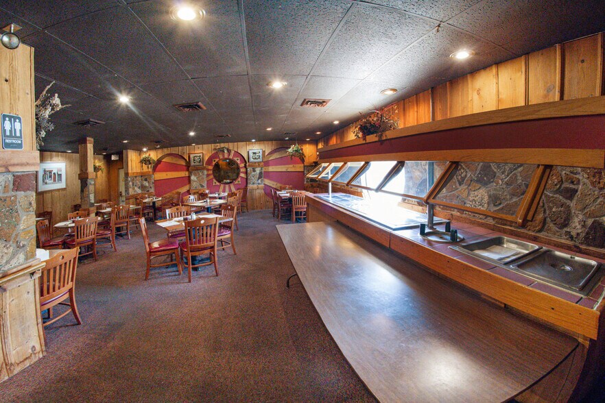More Photos Of 10 E Hitt St, Mount Morris Restaurant For Sale