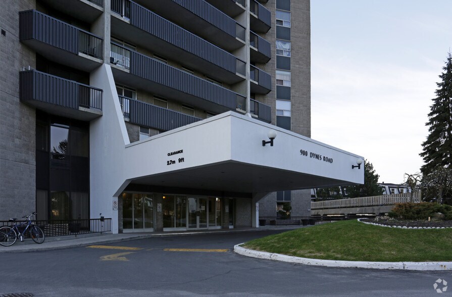 More Photos Of 900 Dynes Rd, Ottawa Apartments For Lease