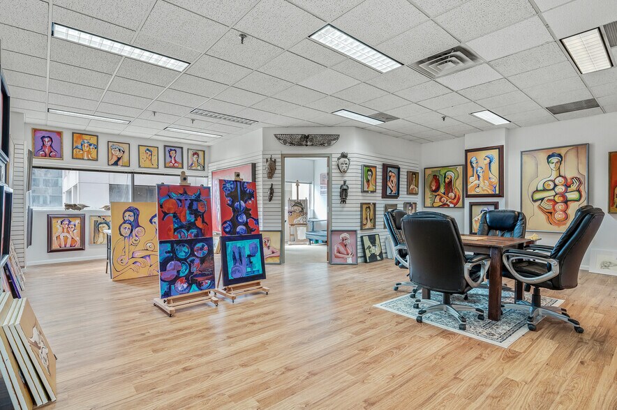 More Photos Of 250 2nd Ave S, Minneapolis Apartments For Lease