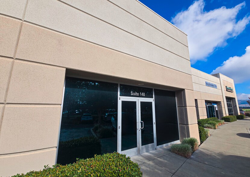 More Photos Of 7500 Arroyo Cir, Gilroy Light Distribution For Sale