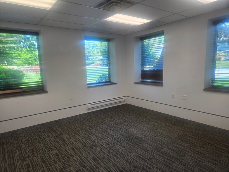 More Photos Of 445 Godwin Ave, Midland Park Medical For Lease