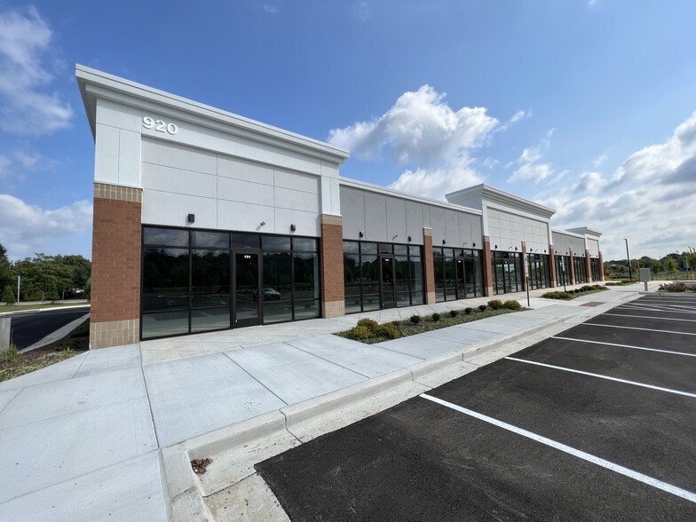 More Photos Of 910 Cromwell Park Dr, Glen Burnie Unknown For Lease