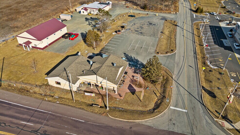More Photos Of 1850 John Fries Hwy, Quakertown Restaurant For Sale