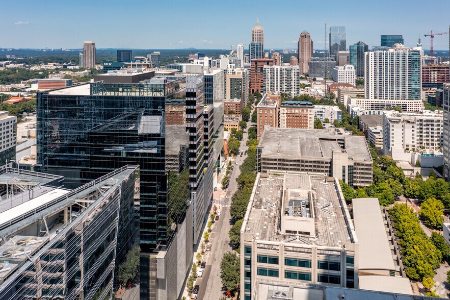 More Photos Of 712 W Peachtree St, Atlanta Office For Lease