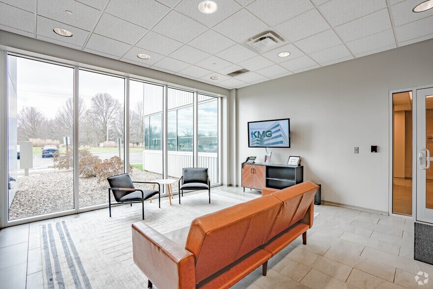 More Photos Of 2321 Energy Dr, Louisville Coworking Space