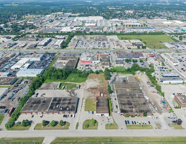 More Photos Of 480 Collier Macmillan Dr, Cambridge Warehouse For Sale