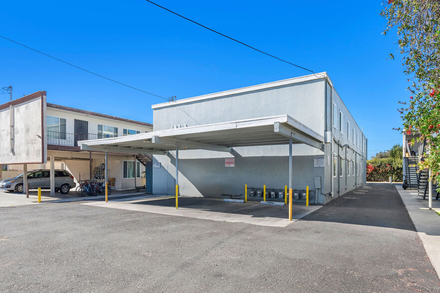 Primary Photo Of 14719 S Berendo Ave, Gardena Apartments For Sale