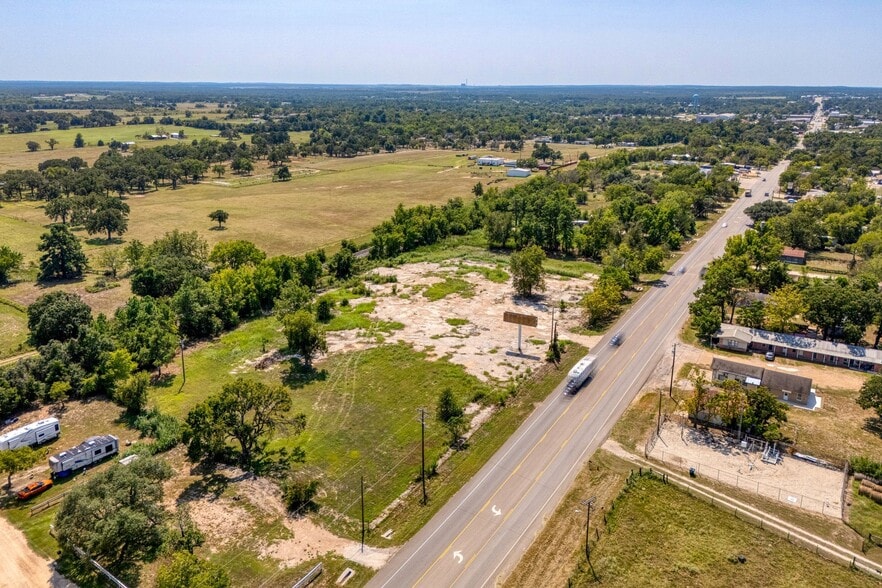 More Photos Of 1332 Cameron Ave, Rockdale Trailer Camper Park For Sale
