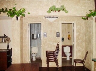 More Photos Of 104 Navarro Ave, De Leon Restaurant For Lease