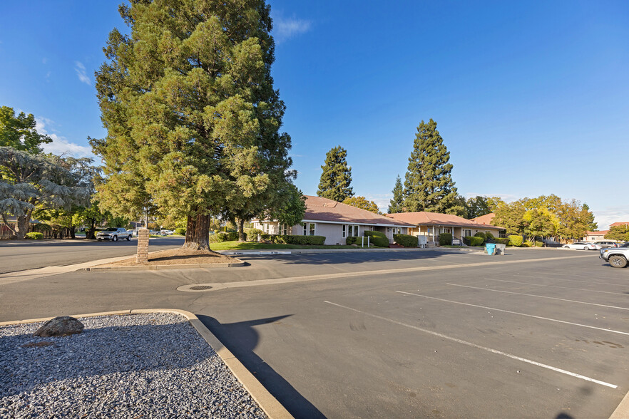 Primary Photo Of 1215 Plumas St, Yuba City Office For Sale