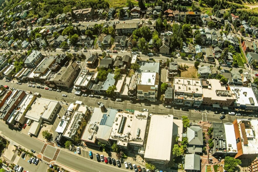 More Photos Of 537 Main St, Park City Storefront Retail Office For Lease