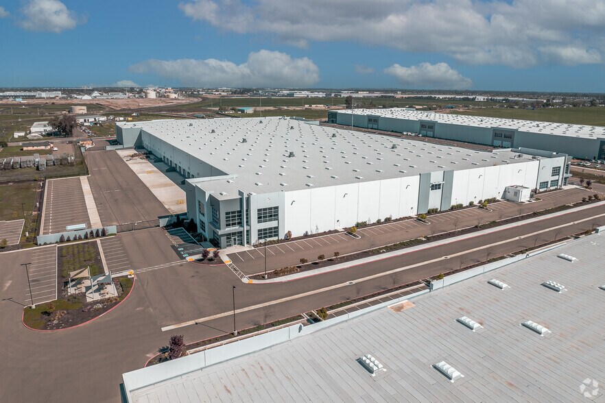 More Photos Of 3458 Yosemite Ave, Lathrop Industrial For Sale