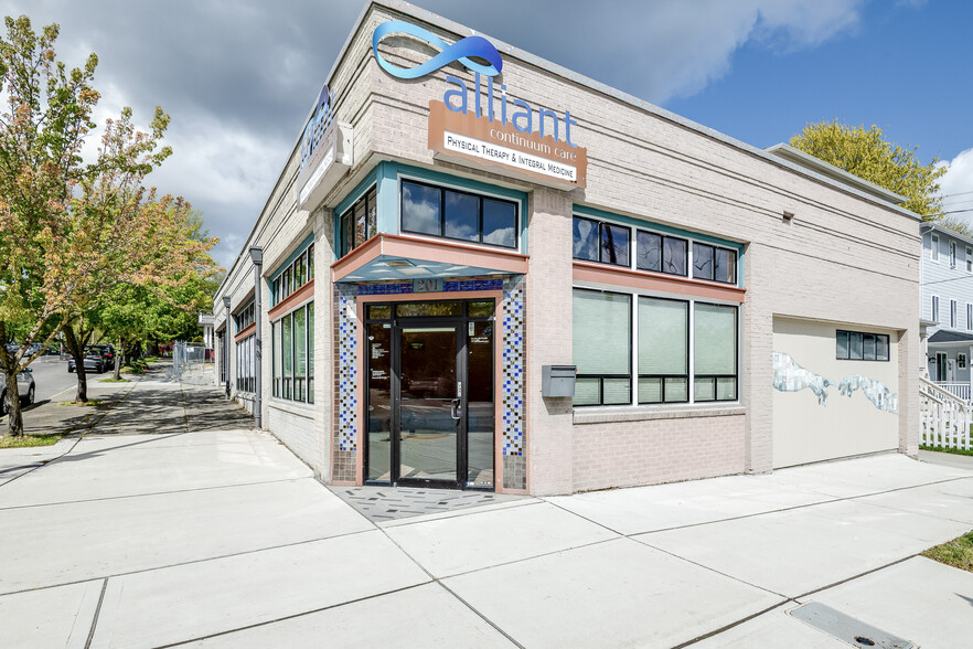 Primary Photo Of 201 N I St, Tacoma Office For Sale