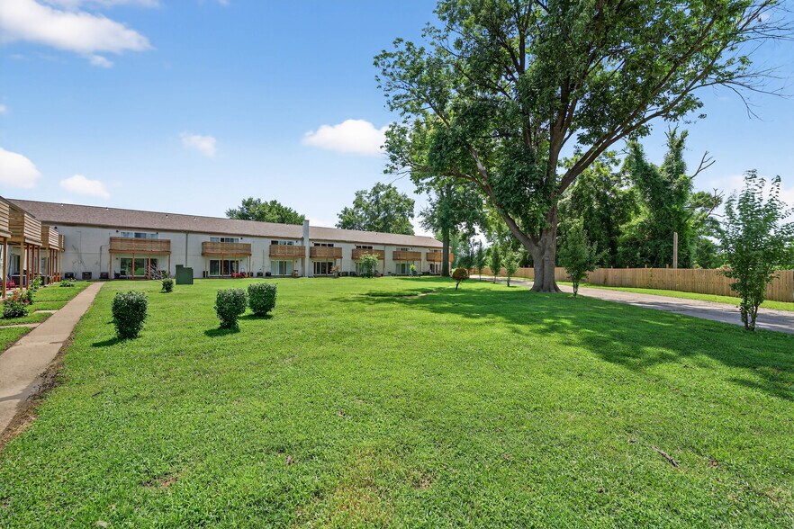 More Photos Of , Granite City Unknown For Sale