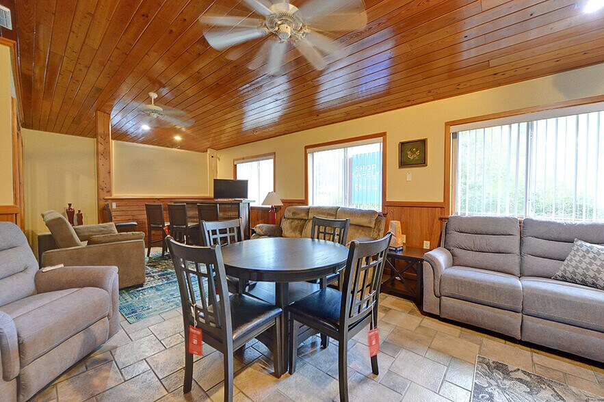 More Photos Of 6991 W Cardinal St, Homosassa Medical For Sale