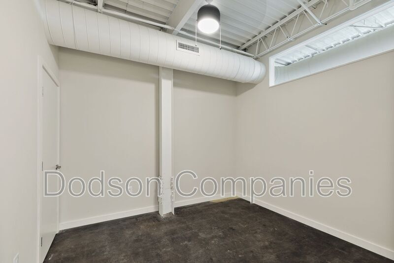 More Photos Of 5047 Forest Hill Ave, Richmond Apartments For Lease