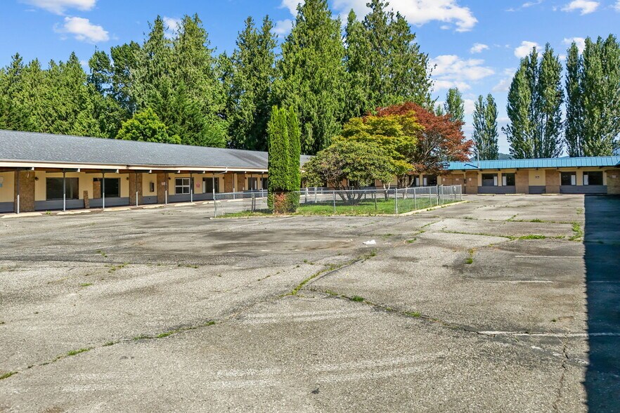 More Photos Of 1862 W State Route 20, Sedro-Woolley Hotel For Sale