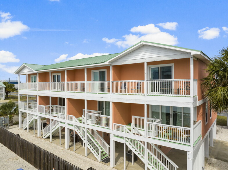 Primary Photo Of 100 S 39th St, Mexico Beach Apartments For Sale