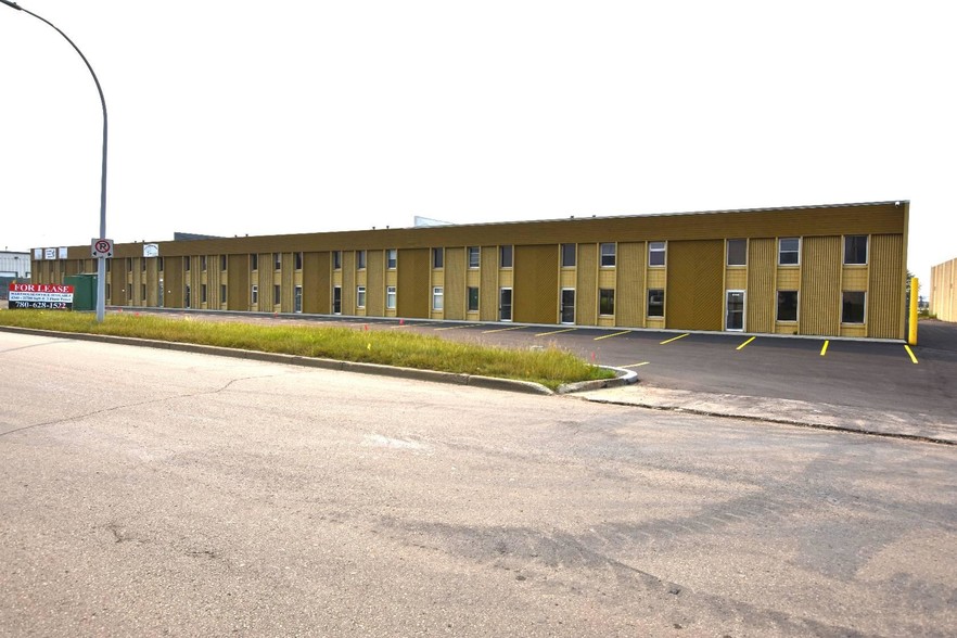 More Photos Of 2101 84 Av NW, Edmonton Light Manufacturing For Sale
