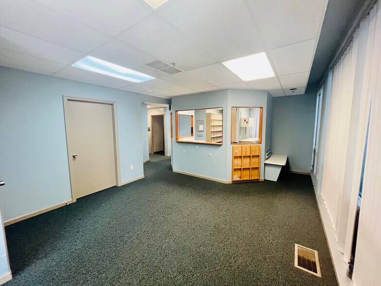 More Photos Of 2650 Rt 130, Cranbury Medical For Lease