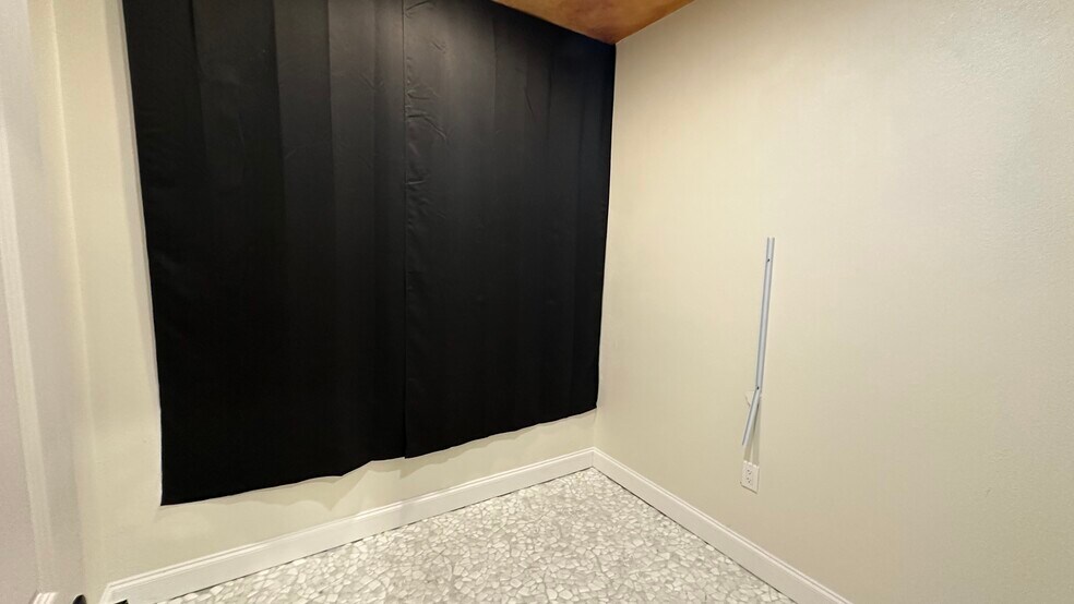 More Photos Of 1707 E Edgewood Dr, Lakeland Medical For Lease