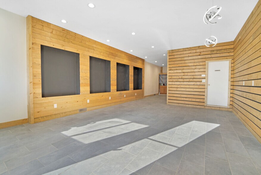 More Photos Of 127 W Main St, Omro Storefront Retail Office For Sale